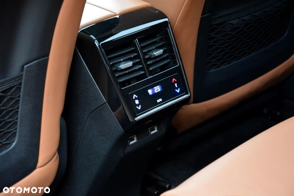 DS Automobiles DS 7 Crossback 2.0 BlueHDi Grand Chic - 22