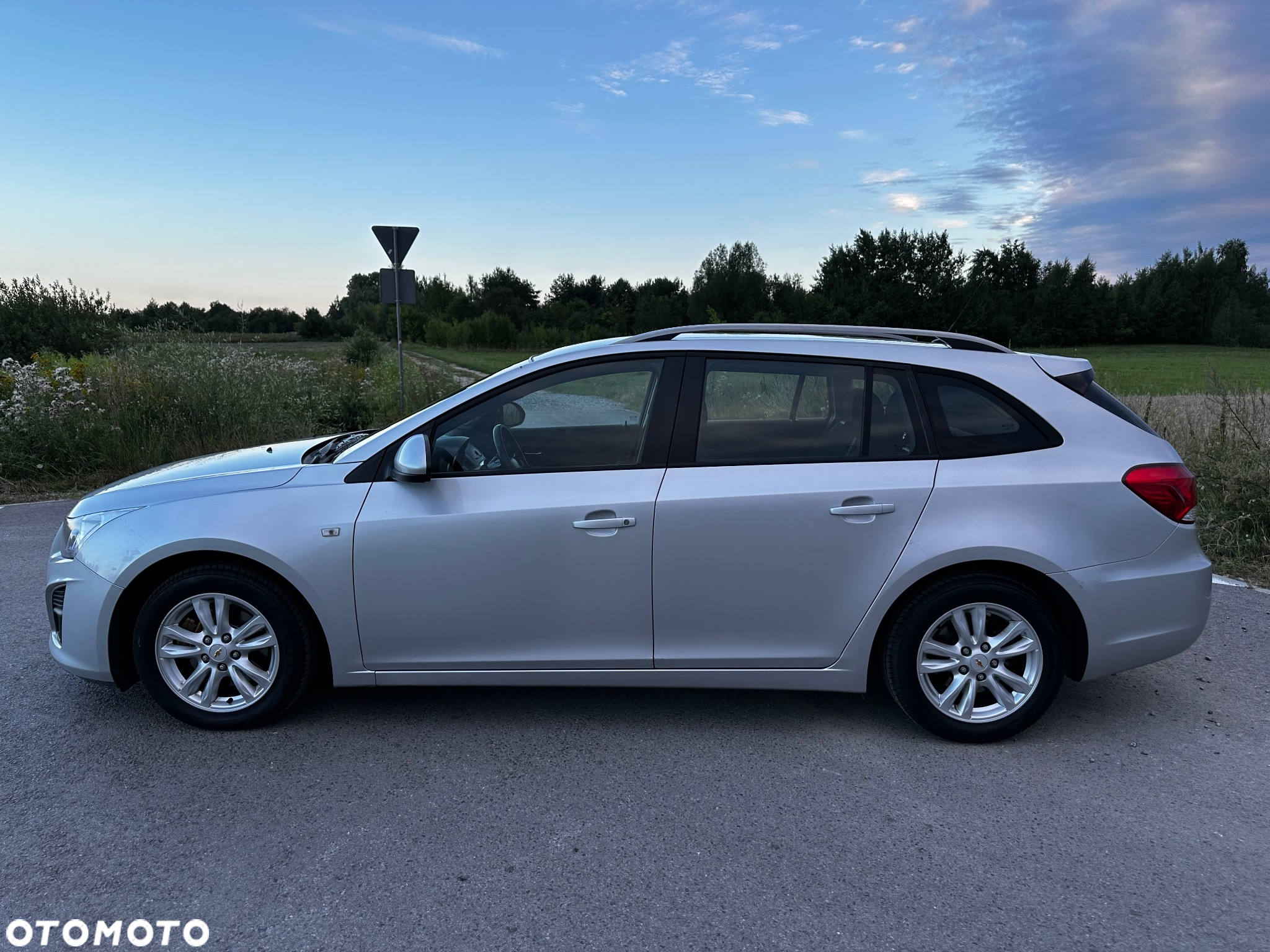 Chevrolet Cruze - 9