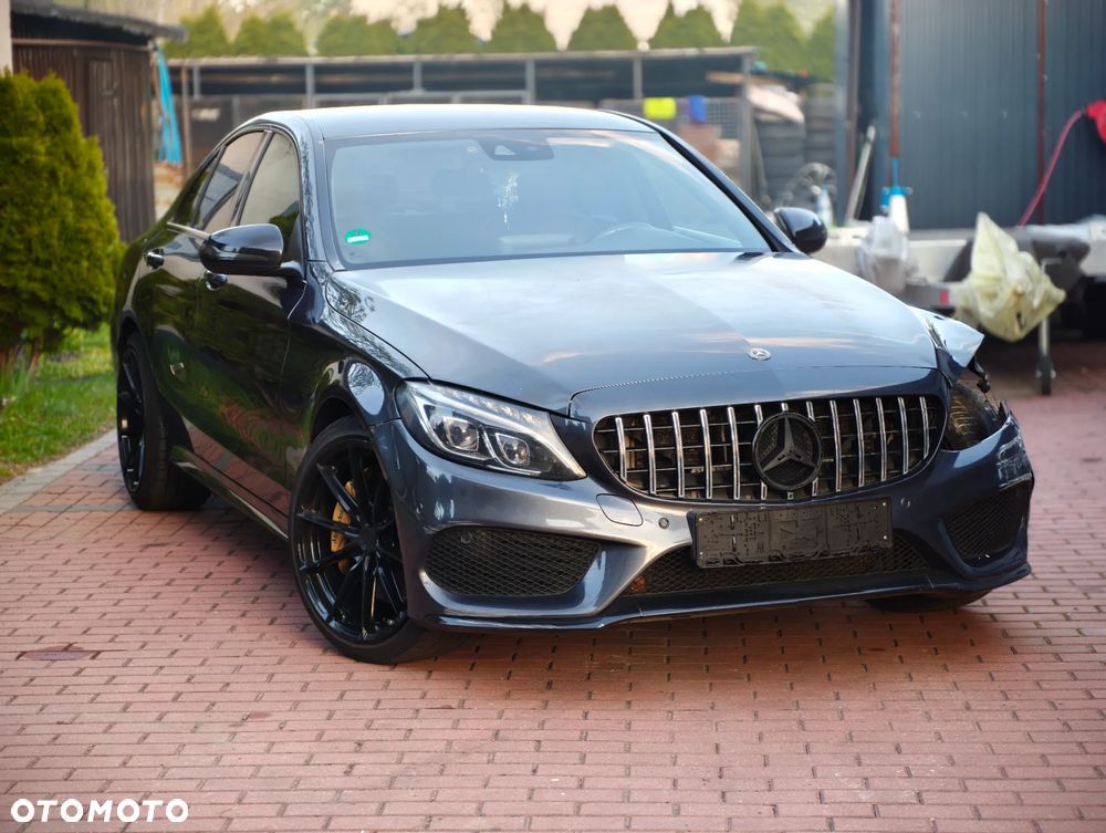 Mercedes-Benz Klasa C 250 7G-TRONIC - 40