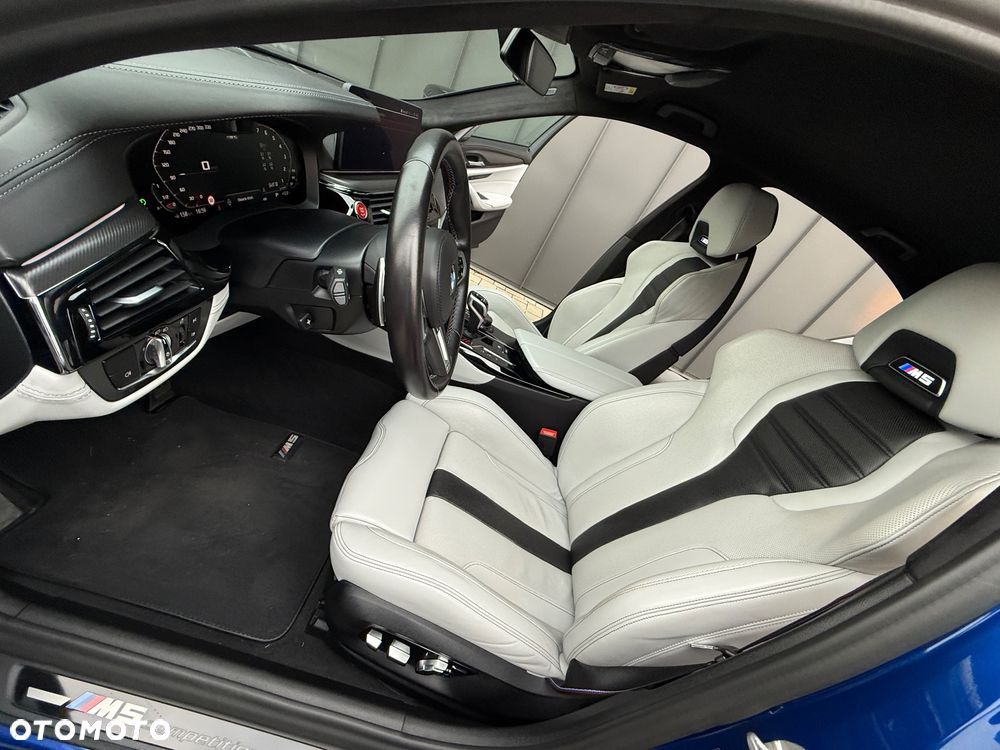 BMW M5 Competition - 17