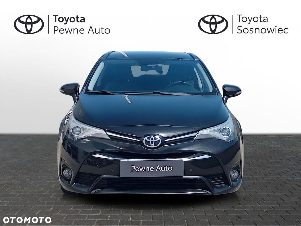 Toyota Avensis - 9