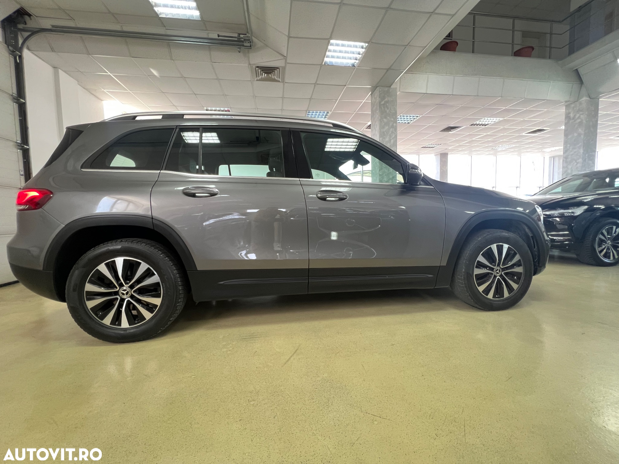 Mercedes-Benz GLB 200 d 4Matic 8G-DCT Progressive - 9
