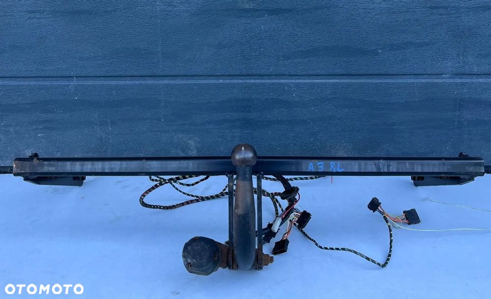 HAK HOLOWNICZY AUDI A3/8L  1996-2002 rok / 5 DRZWI - 1