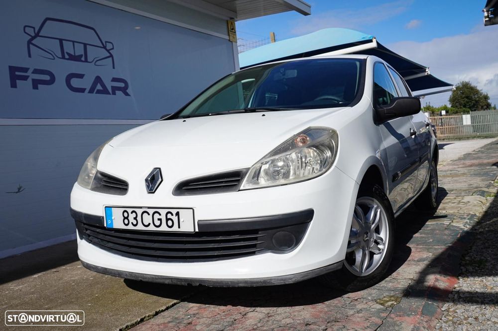 Renault Clio 1.5 dCi Pack - 1
