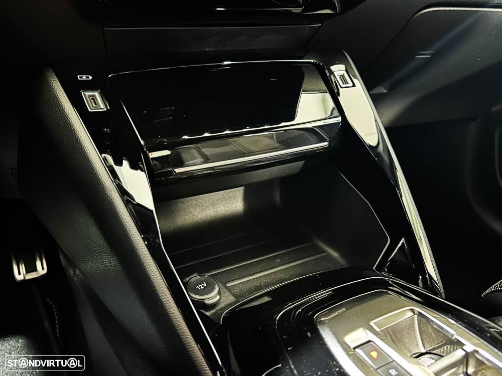Peugeot e-208 50 kWh GT Pack - 45