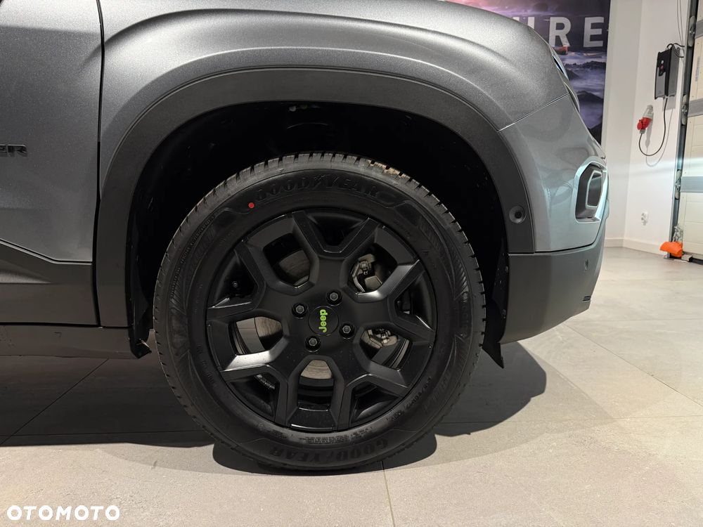 Jeep Avenger 1.2 T3 mHEV Overland 4xe eDCT6 - 12