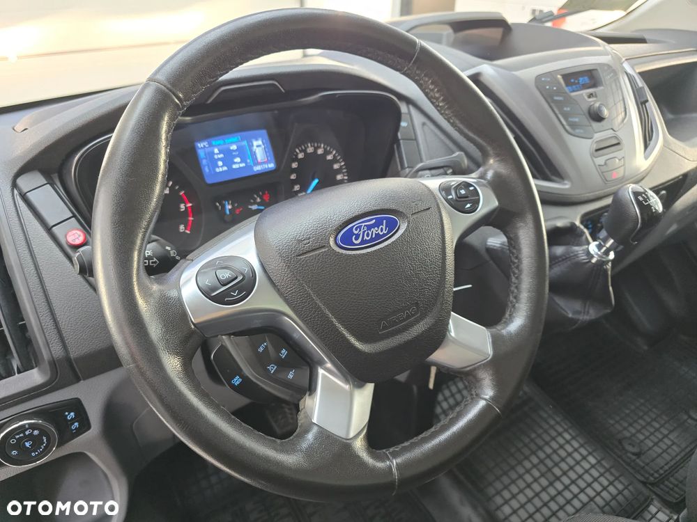 Ford TRANSIT 350-170 IZOTERMA WINDA 750Kg 48 Tyś Km SERWIS ASO FORD DO OSTATNIEGO Km SALON PL STAN JAK NOWY TEMPOMAT KLIMA ELKTRYKA ASYSTEN KIEROWCY WZMOCNIONE TYLNE ZAWIESZENIE RESOR + PODUSZKI PNEŁMATYCZNE - 31