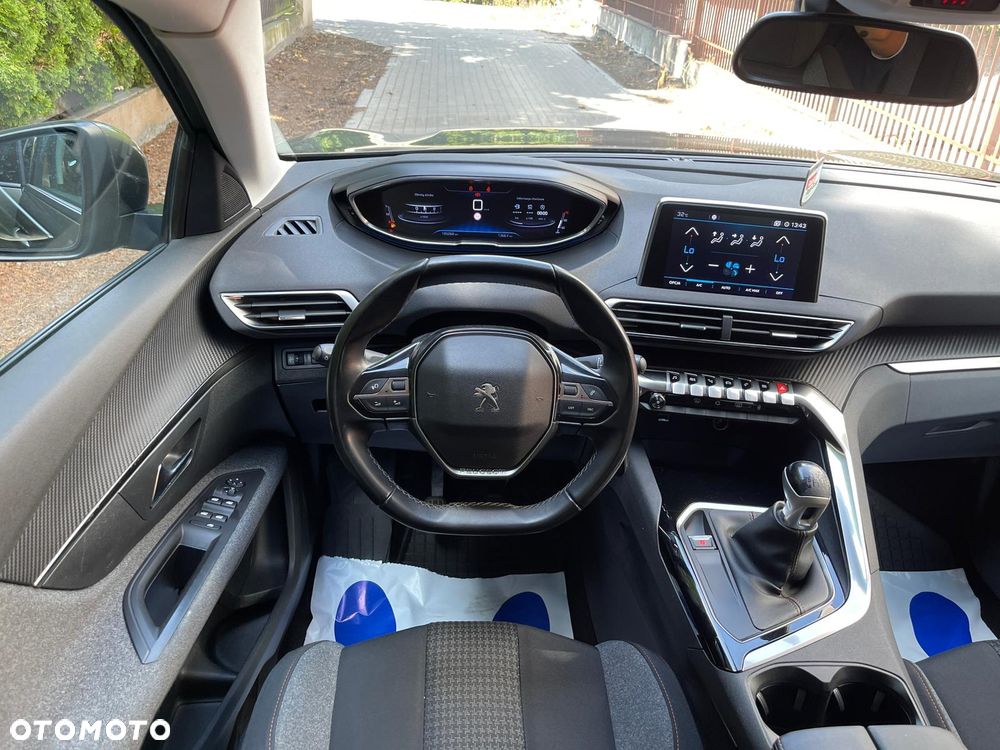 Peugeot 5008 BlueHDi 130 Active - 10