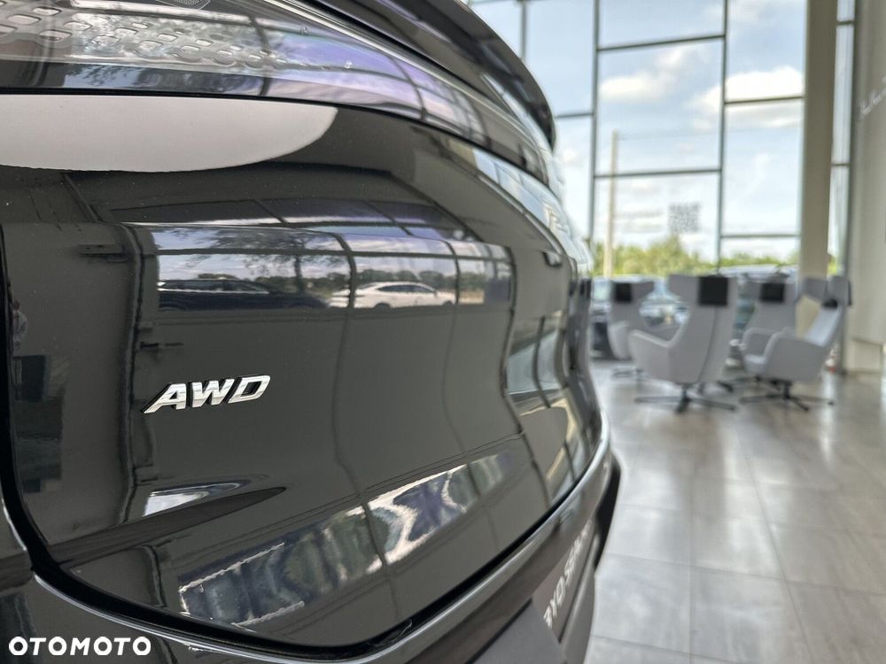 BYD Sealion 7 - 24