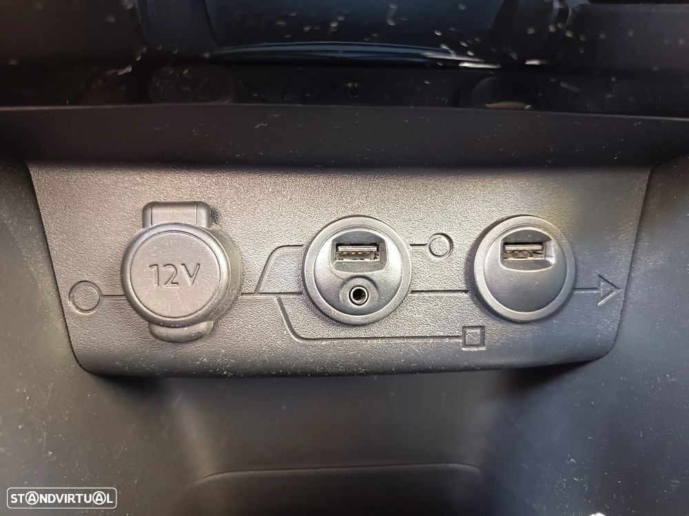 Peugeot 208 GTI 200 THP - 16