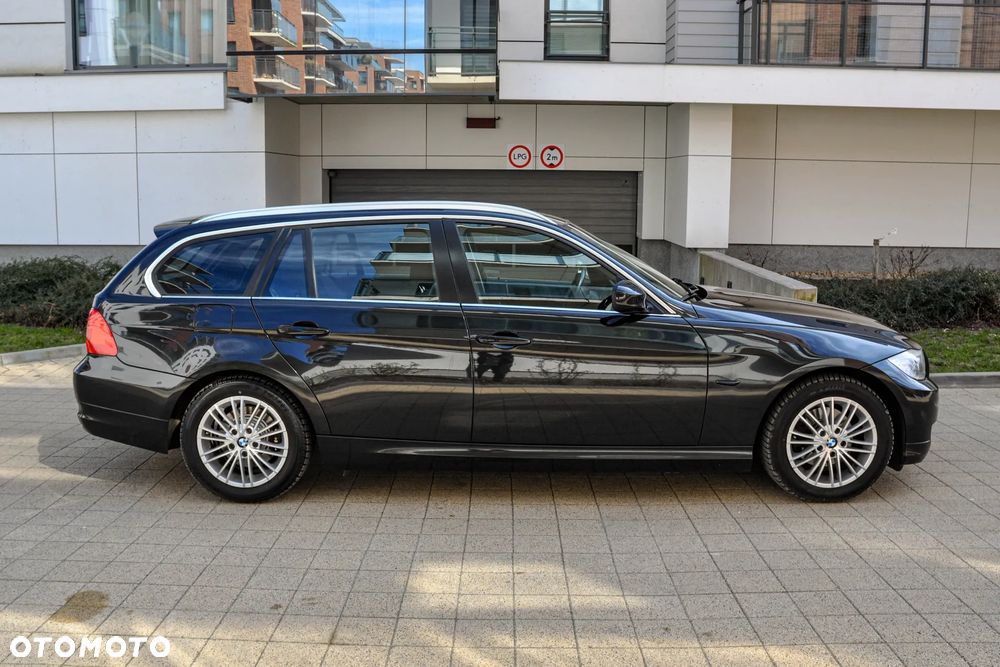 BMW Seria 3 318i Edition Lifestyle - 5