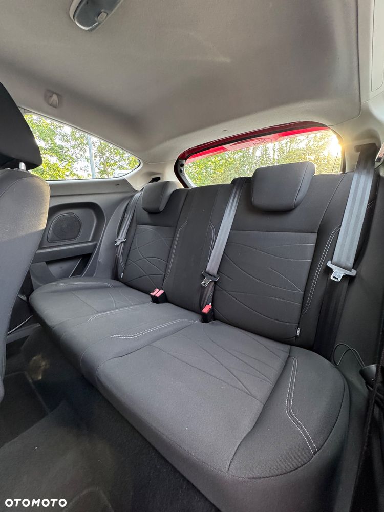 Ford Fiesta 1.25 Silver X plus EU5 - 19