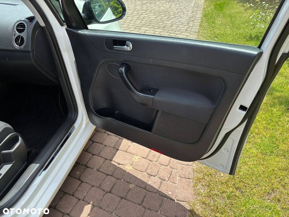 Volkswagen Golf Plus 2.0 TDI DPF DSG MATCH - 22