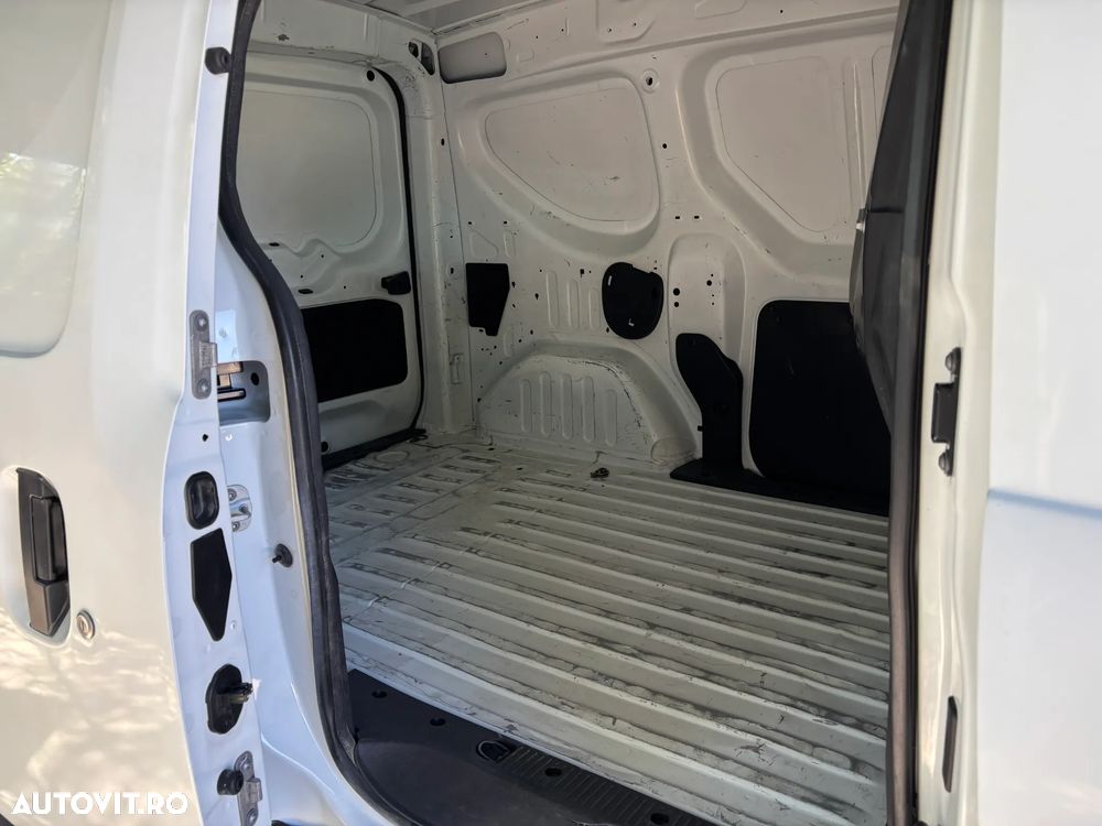 Dacia Dokker 1.5 dCi 75 CP Ambiance - 13