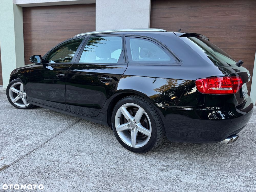 Audi A4 Avant 2.0 TDI - 17