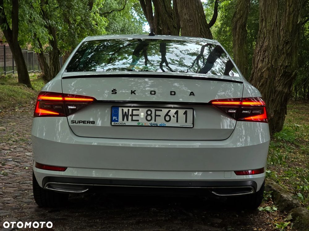 Skoda Superb 2.0 TDI SCR Sportline DSG - 10