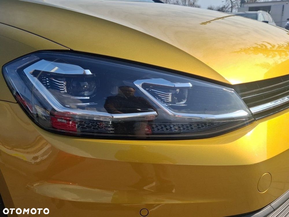 Volkswagen Golf 1.0 TSI BMT Trendline - 16