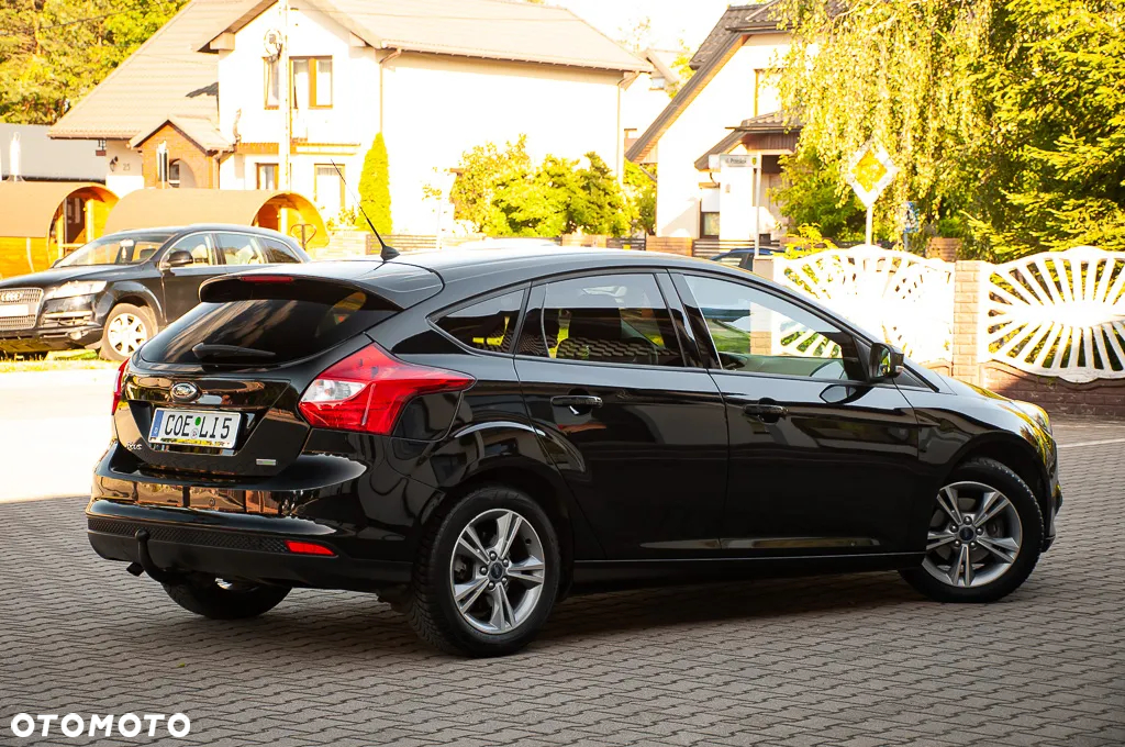 Ford Focus 1.0 EcoBoost Hybrid ACTIVE - 23