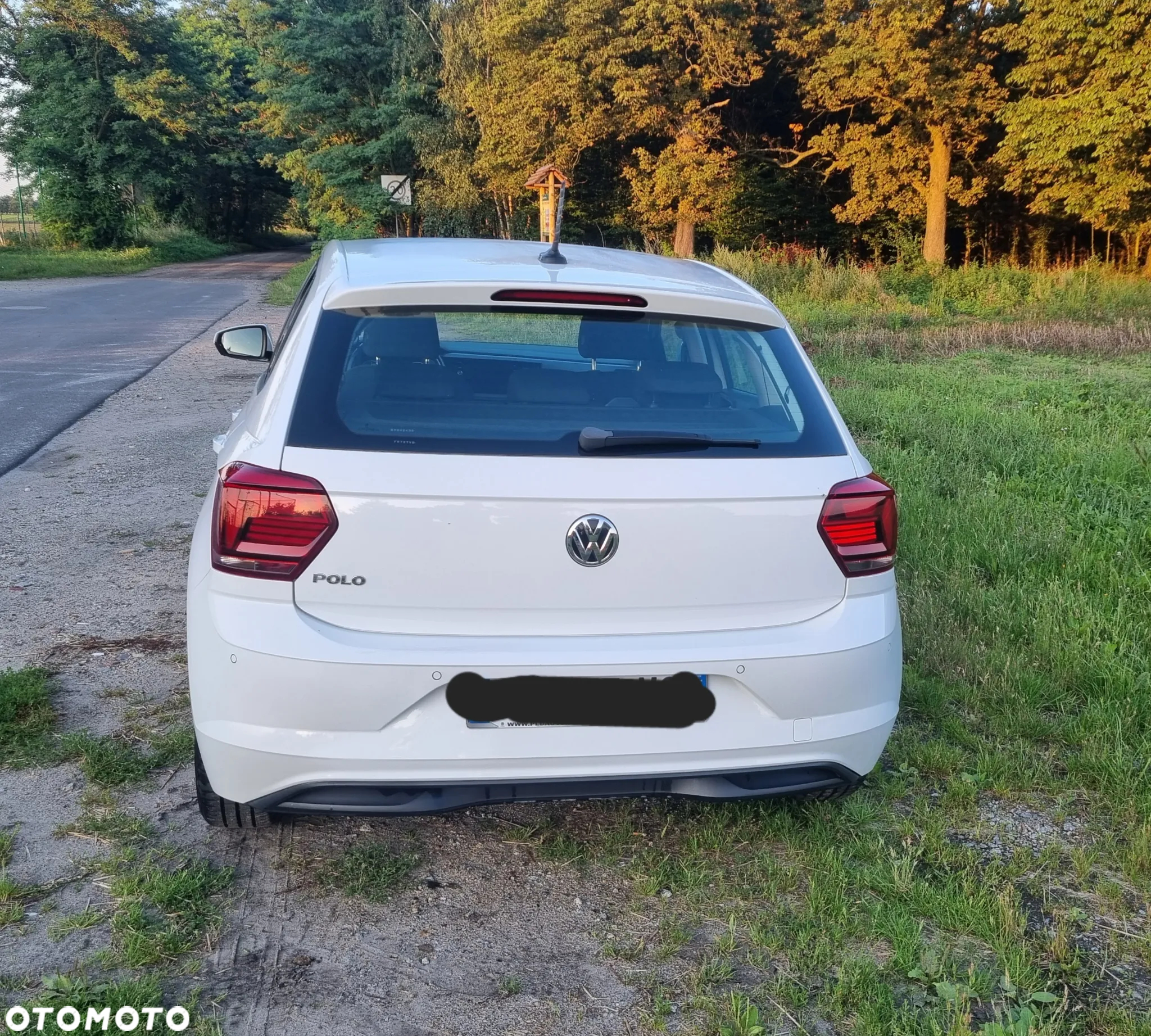 Volkswagen Polo 1.0 TSI Comfortline DSG - 8