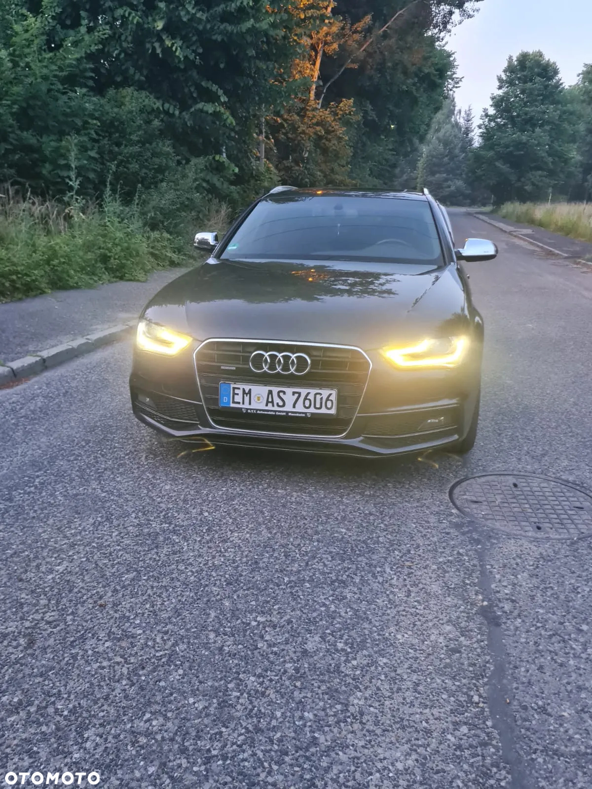 Audi A4 Avant 2.0 TDI DPF quattro S line Sportpaket - 13