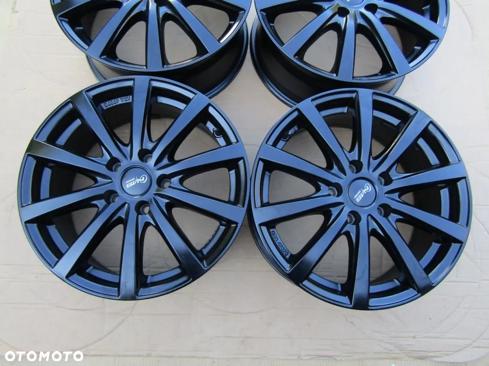 4x Felgi 17 Honda Civic X MK8 VIII Ufo VII Accord CRV CR-V ZR-V 7 j ET50 - 6
