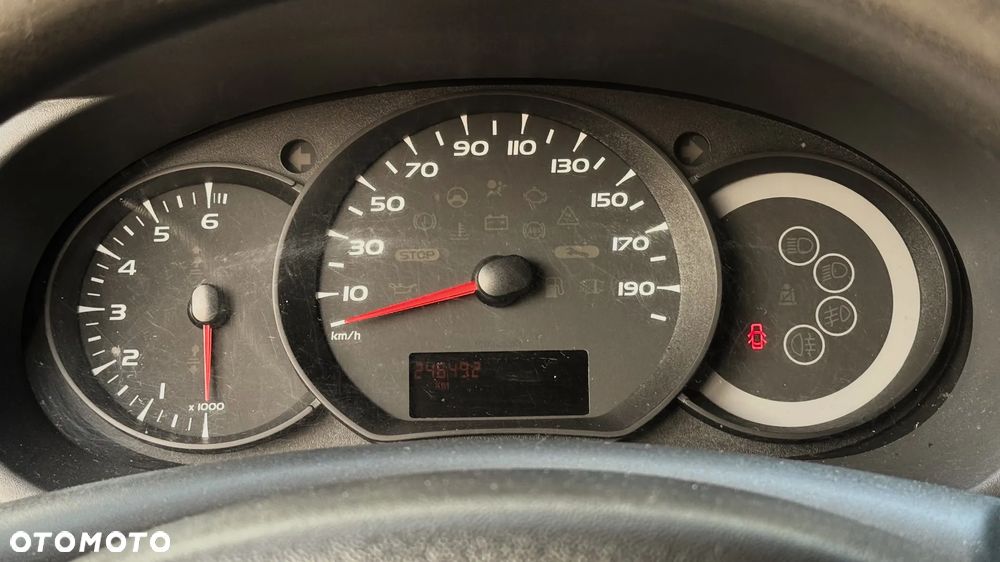 Renault Kangoo 1.5 dCi Oasis - 8