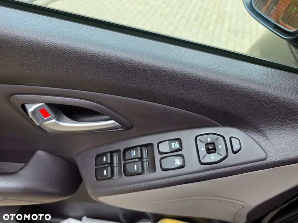 Hyundai ix35 - 31