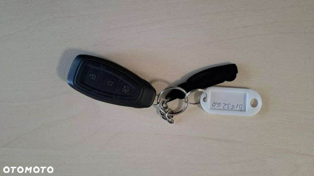 Ford Focus 2.0 EcoBlue Titanium - 19