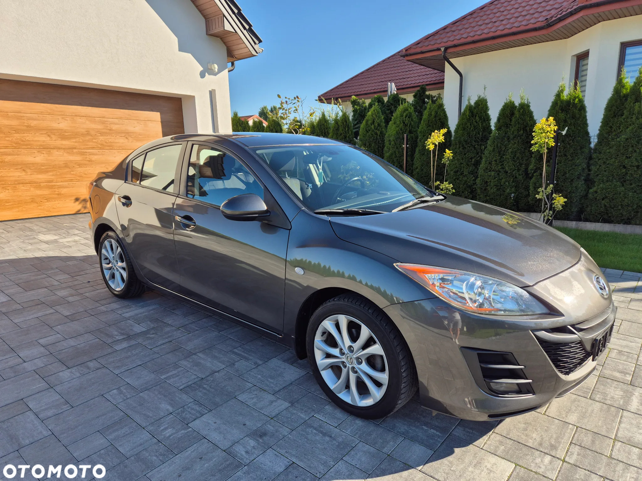 Mazda 3 - 25