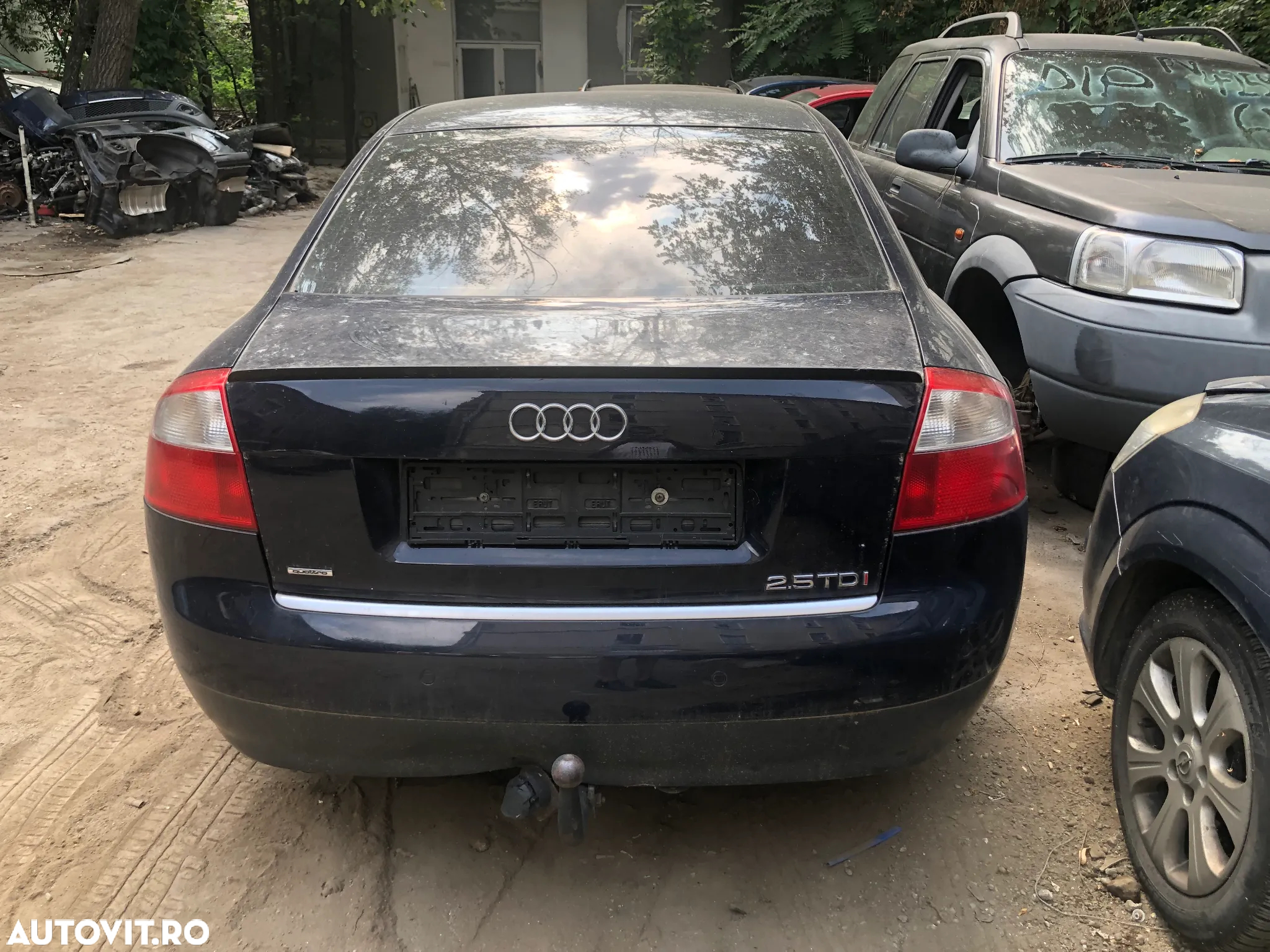 Dezmembrez Audi A4 B6 sedan albastru 2.5 TDI V6 2002 - 4