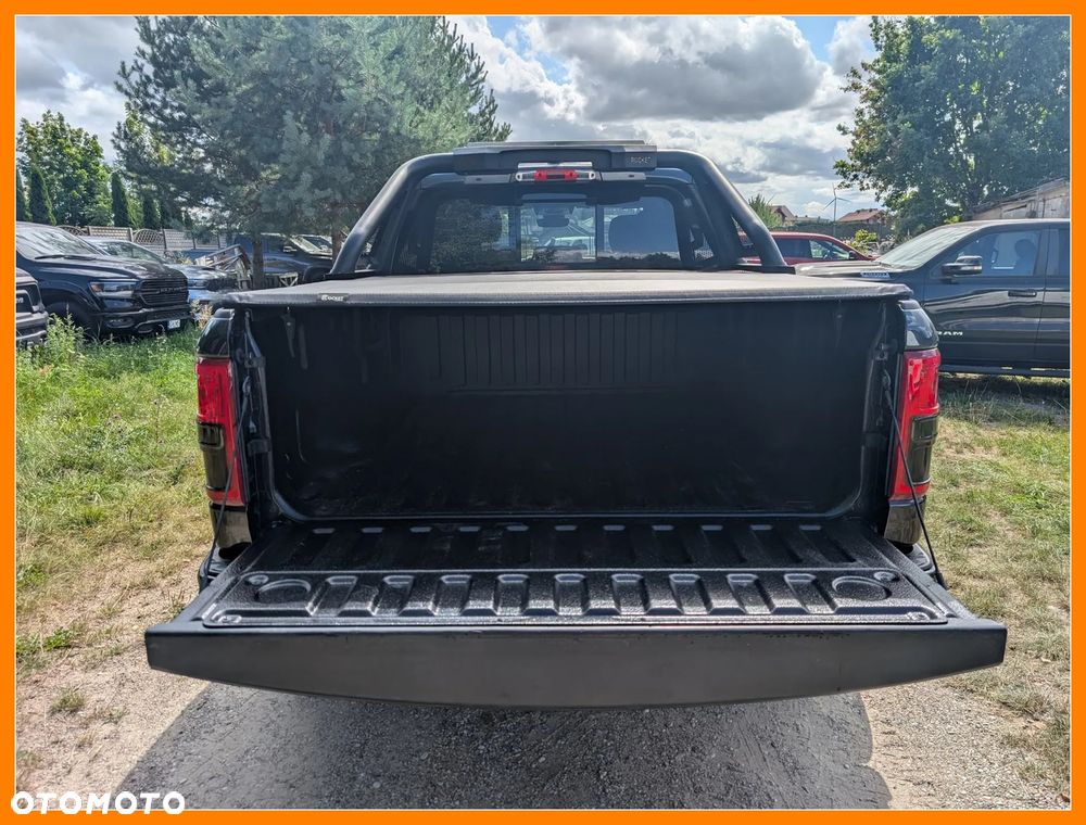 RAM 1500 Crew Cab Shortbed Bighorn - 5