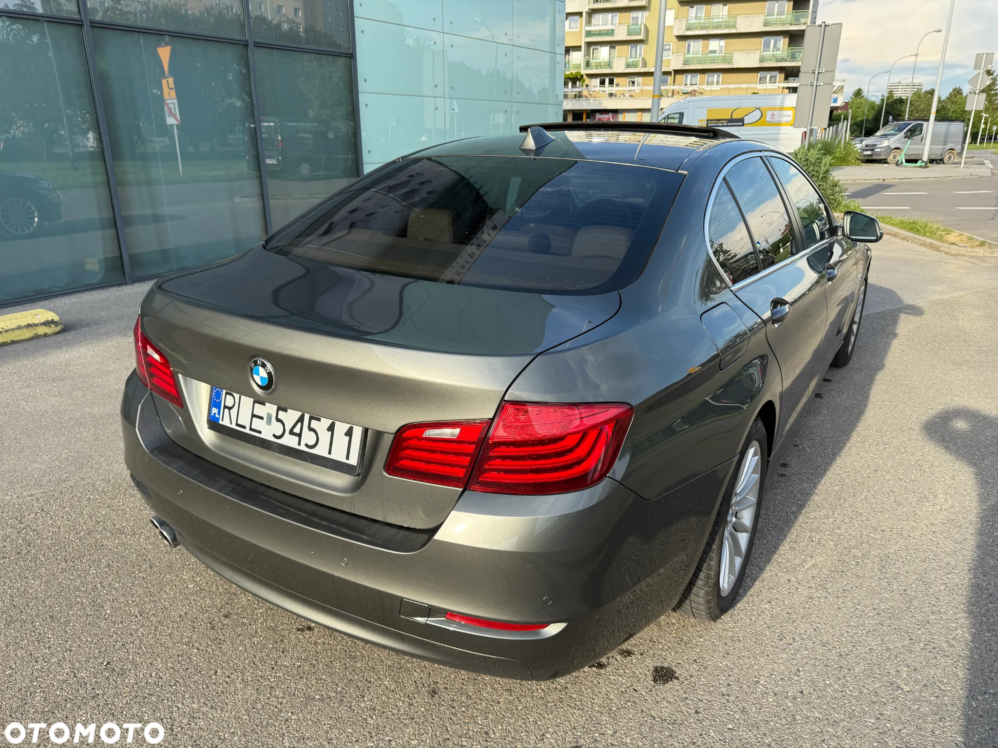 BMW Seria 5 518d - 7