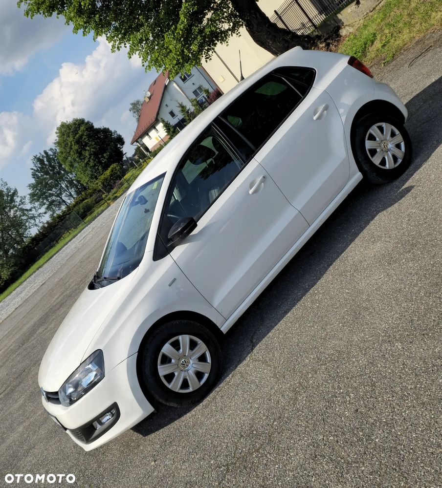 Volkswagen Polo - 8