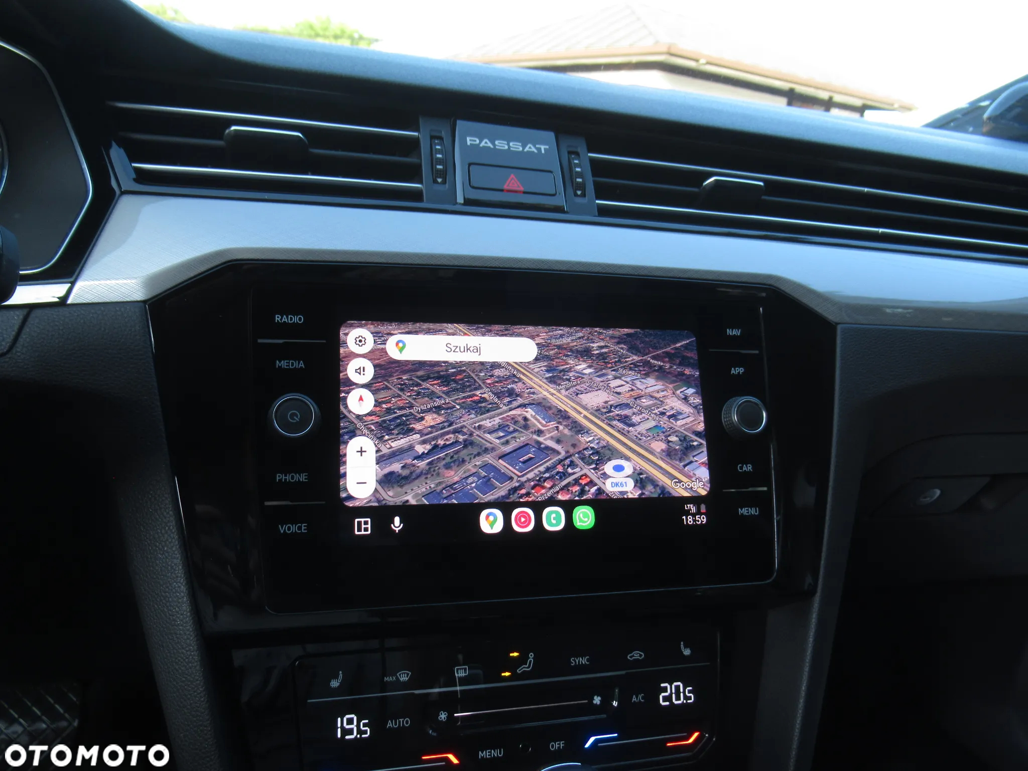Volkswagen Passat 2.0 TSI Business DSG - 33
