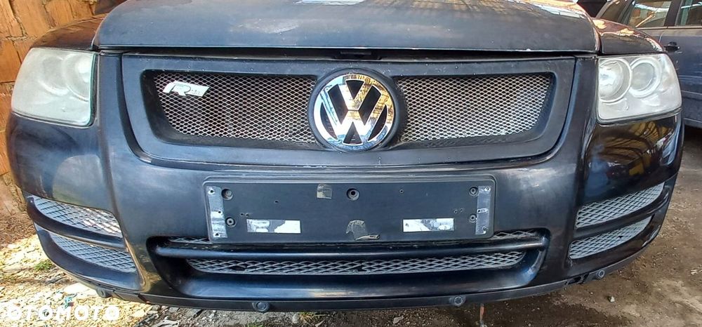 ZDERZAK PRZEDNI VOLKSWAGEN TOUAREG I