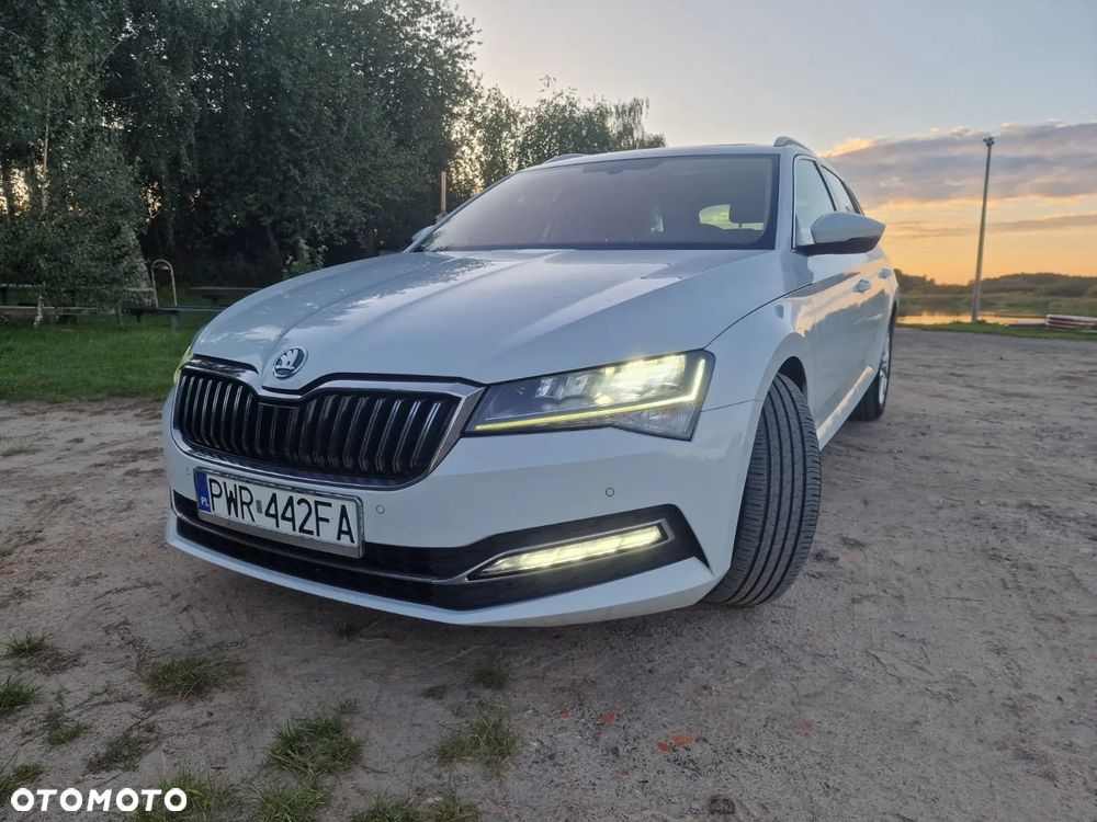 Skoda Superb 1.5 TSI ACT DSG Ambition - 30