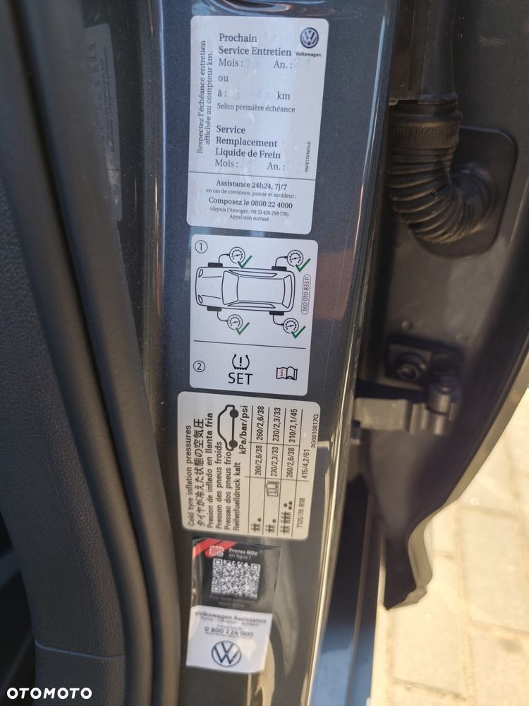 Volkswagen Passat 2.0 TDI (BlueMotion Technology) Comfortline - 25