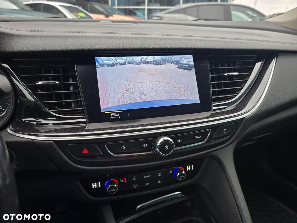 Opel Insignia 2.0 T Elegance S&S - 23