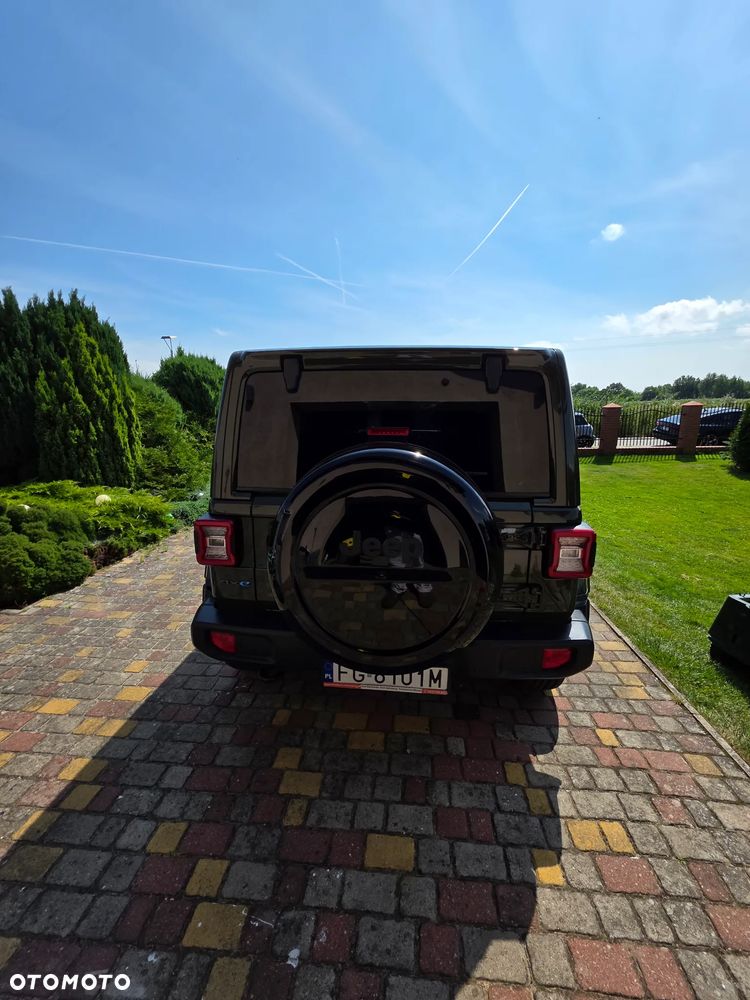 Jeep Wrangler - 9