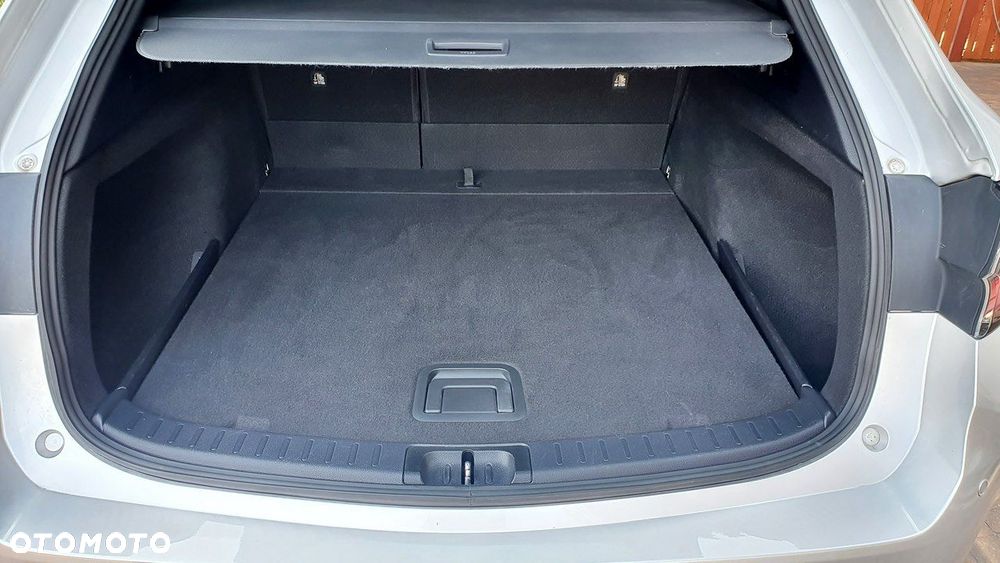 Toyota Corolla 1.8 Hybrid Comfort - 19