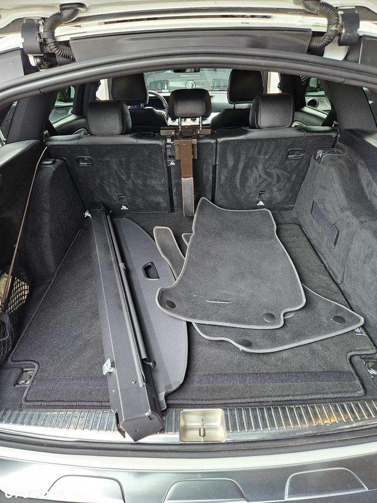 Mercedes-Benz Klasa E 220 d 4-Matic Avantgarde - 24