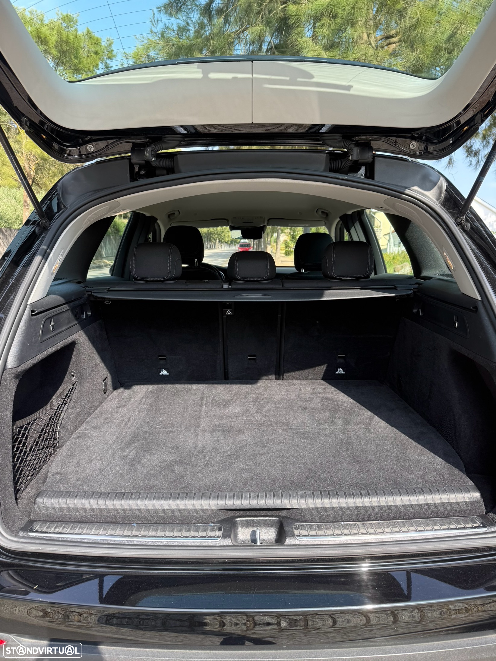 Mercedes-Benz GLC 300 de 4Matic - 16