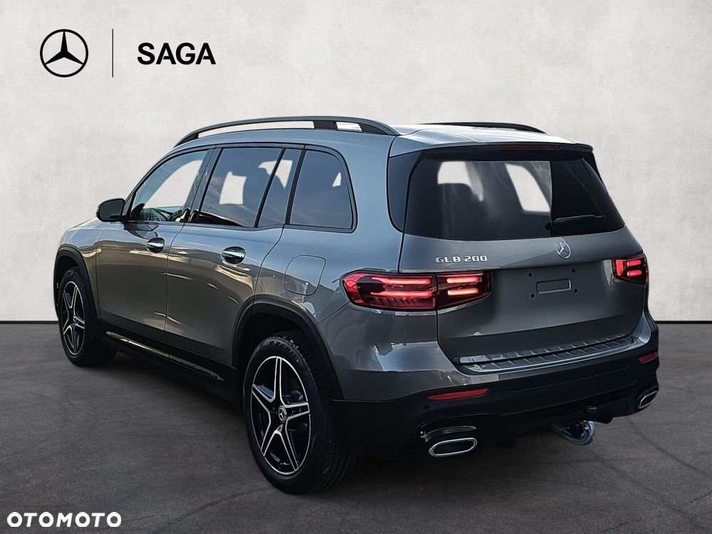 Mercedes-Benz GLB - 7