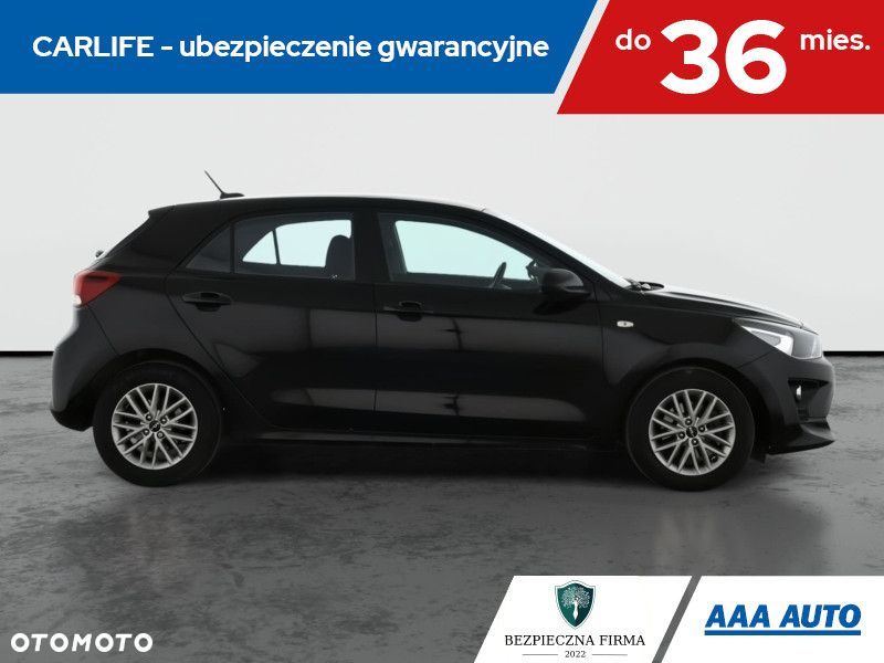 Kia Rio - 8