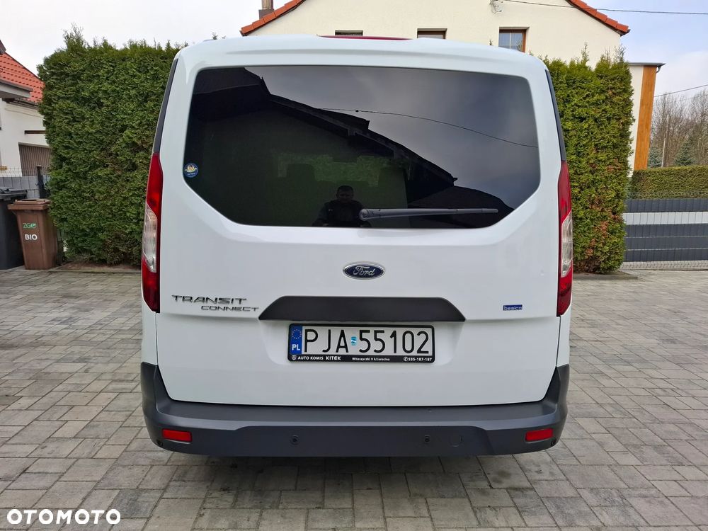Ford Tourneo Connect - 8
