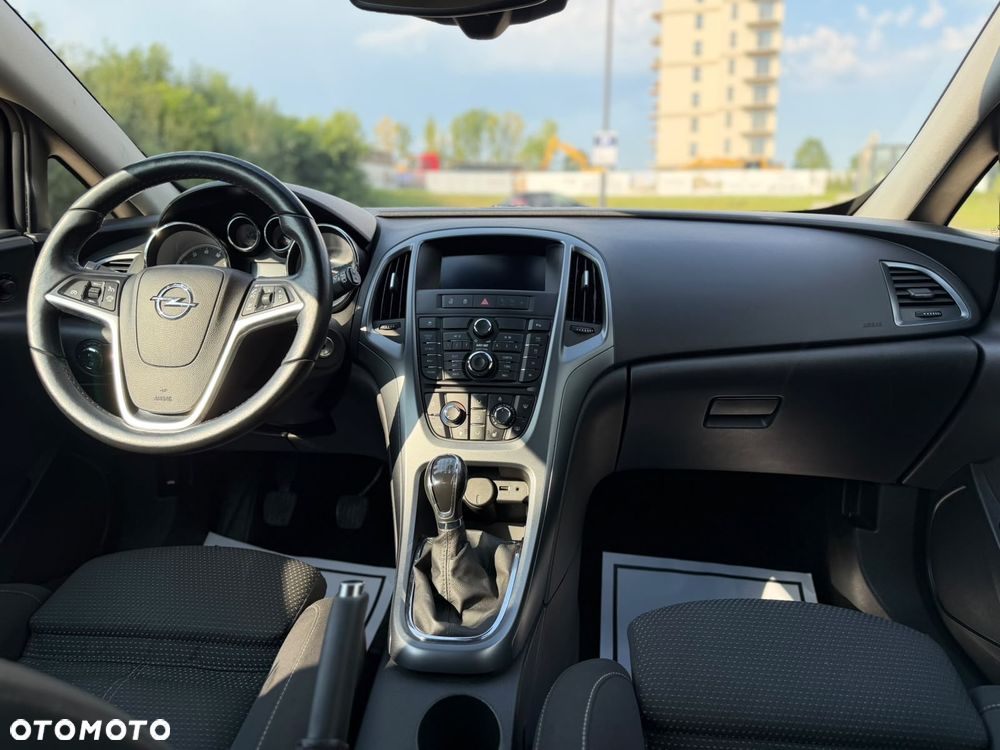 Opel Astra 1.6 T Sport - 13