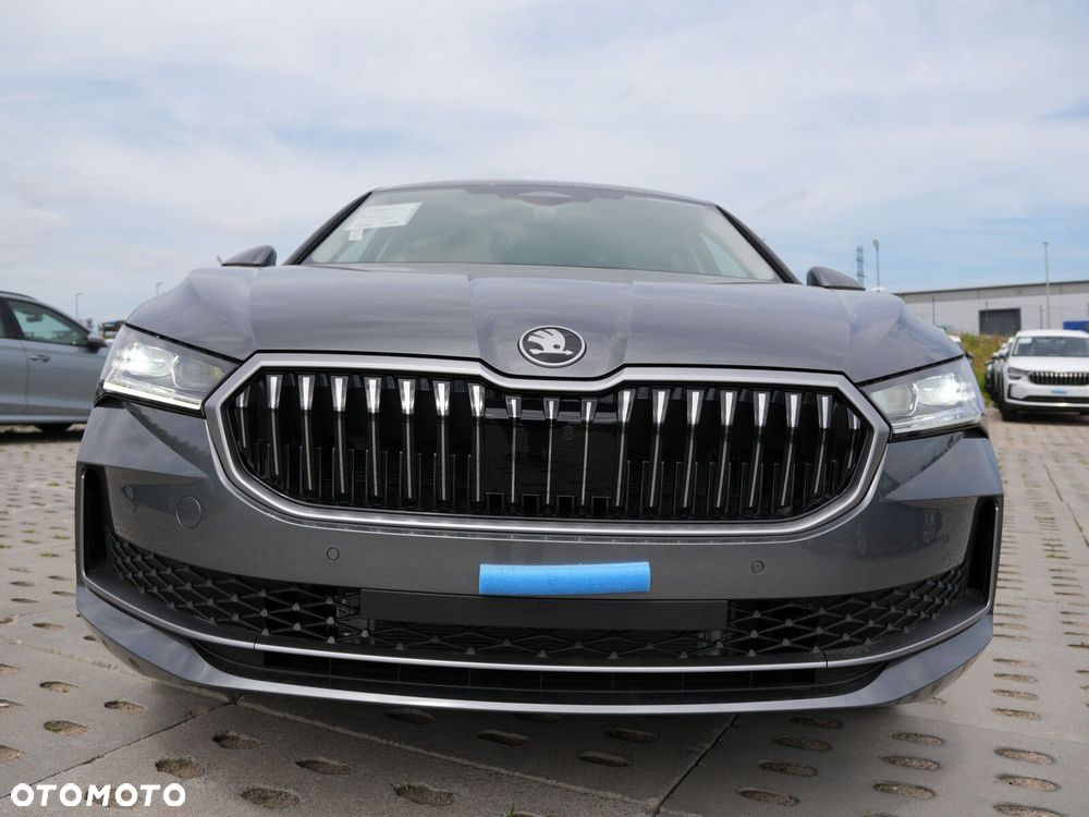 Skoda Superb 2.0 TDI SCR 4x4 L&K DSG - 7