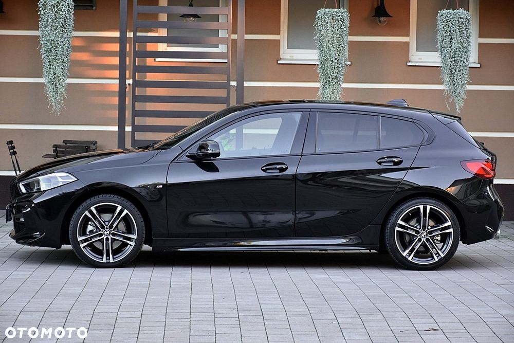 BMW Seria 1 116d Edition M Sport Shadow - 14