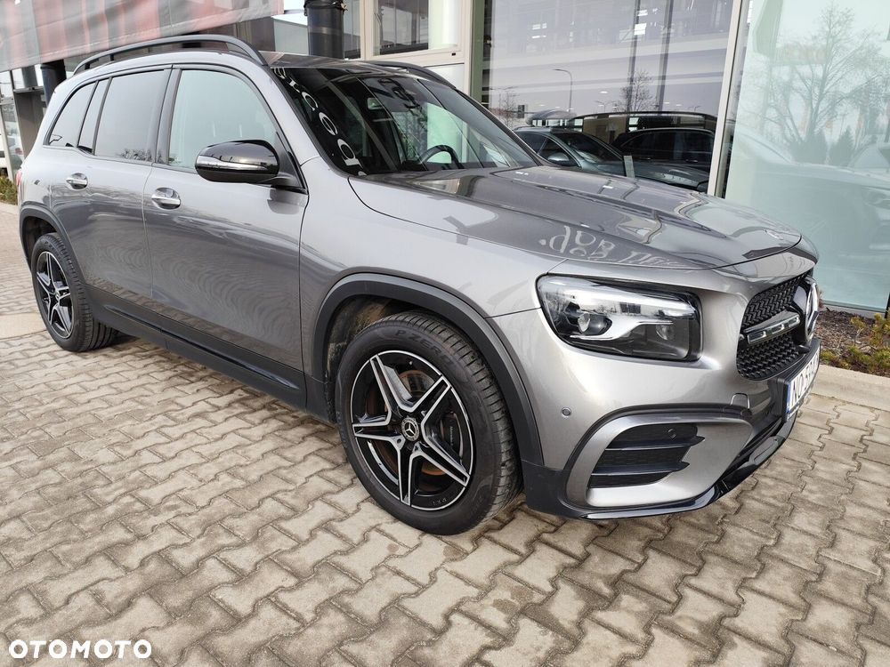 Mercedes-Benz GLB 220 mHEV 4-Matic AMG Line 8G-DCT - 3