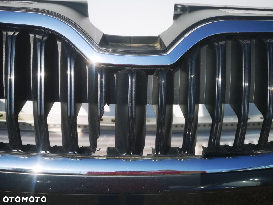 SKODA OCTAVIA III 12- ZDERZAK PRZEDNI PRZÓD NA SPRYSKI + 4 X PDC 4XPDC , nr aukcji NZ244 - 13